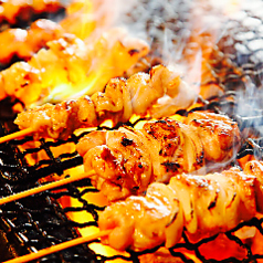 【最大100品食べ放題】3時間飲み放題付「元祖！日向地鶏焼鳥食べ放題コース」【2980円】